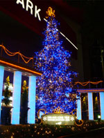大阪夜景129：梅田：HEPのクリスマスツリー