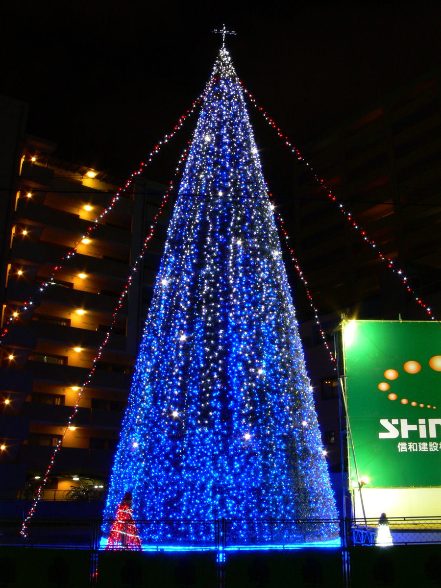 大阪 梅田：ツリーの森、クリスマスツリー２