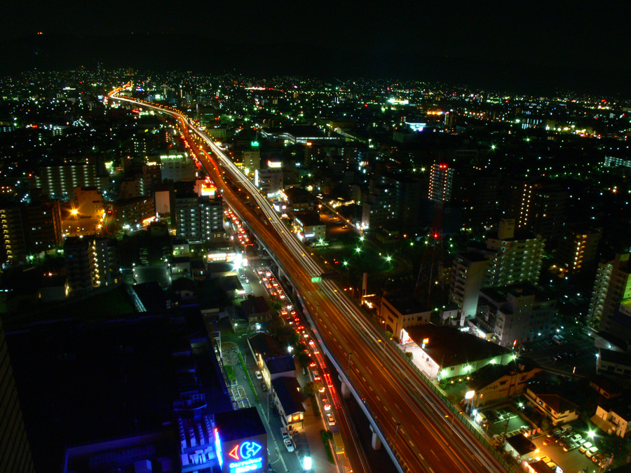 大阪 東大阪：東大阪市役所展望ロビーよりジャンクションの夜景３